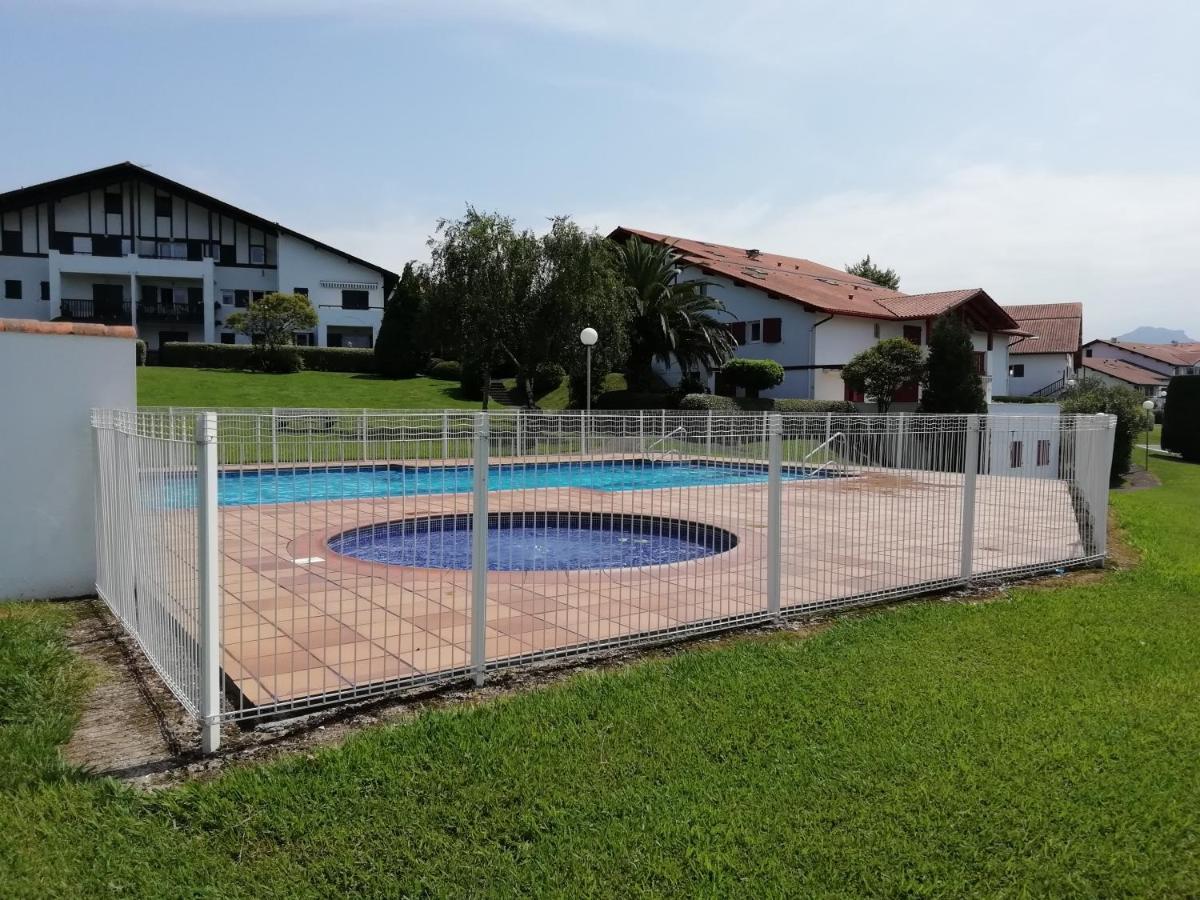 Hendaye Plage Logement Entier Avec Jardin Lägenhet Exteriör bild